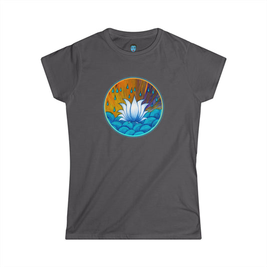 White Lotus-Women's Softstyle Tee